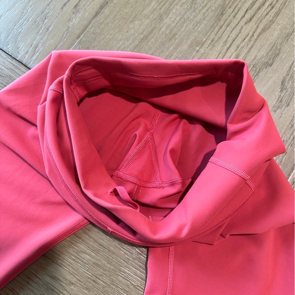 Lululemon Wunder Train High-Rise Tight 25” Size 6 Raspberry Pink - Picture 6 of 10